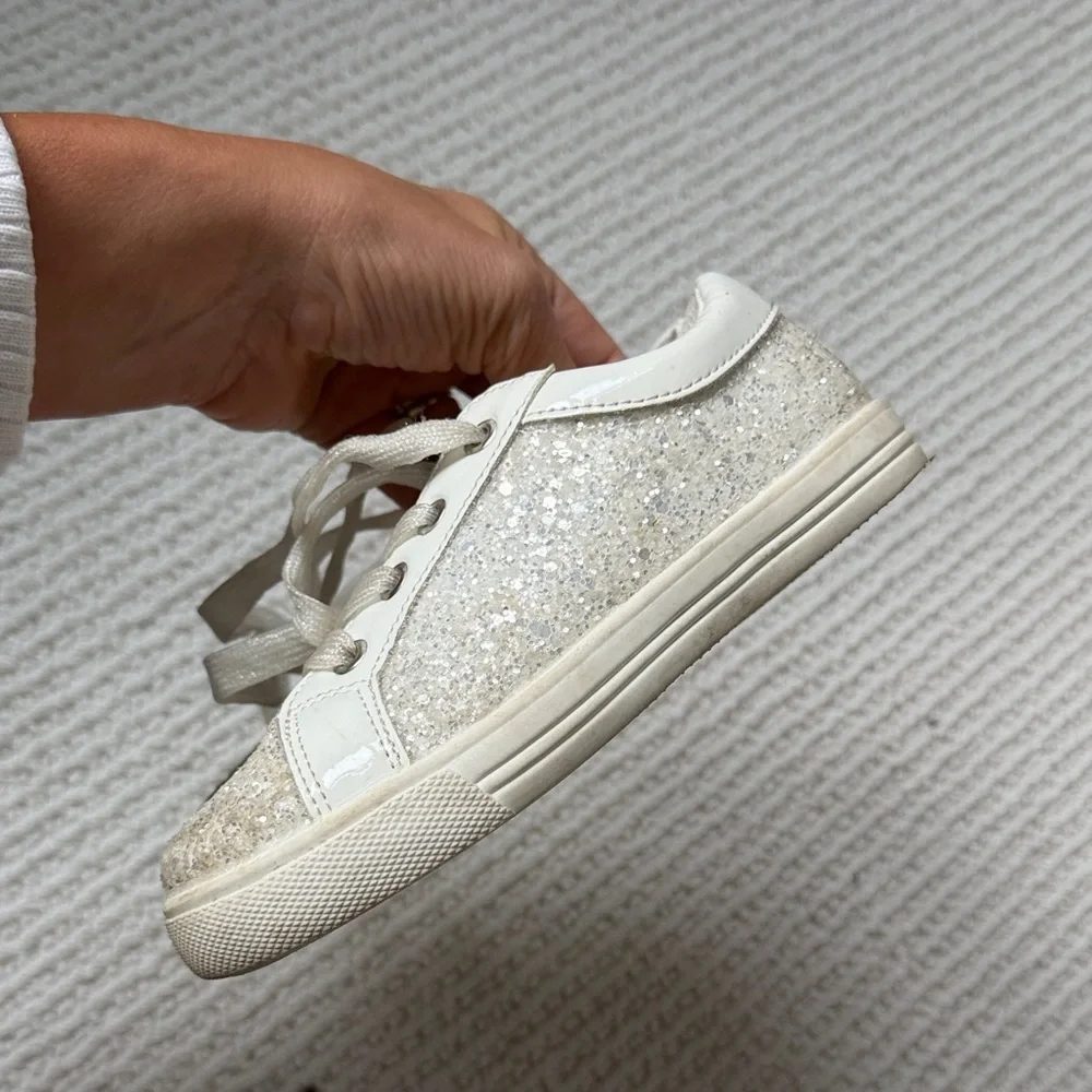 Sparkly White toddler girls Sneakers size 11